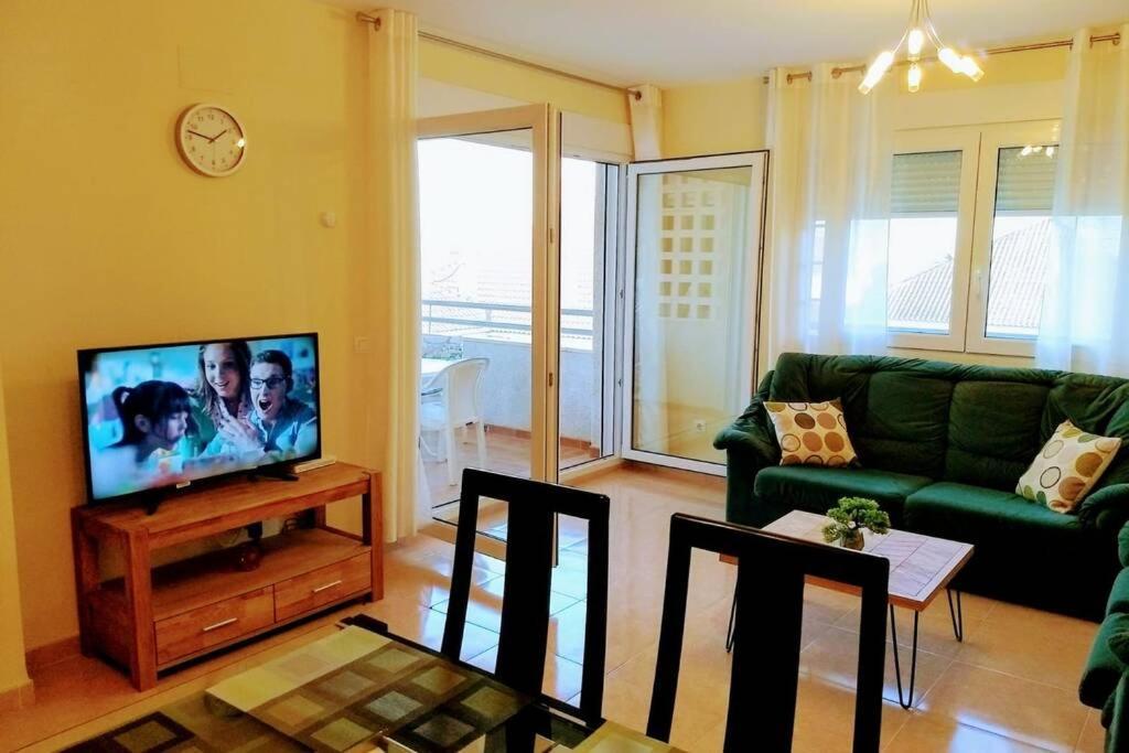 アルテアBright & Spacious Apt - Panoramic Views!アパートメント エクステリア 写真
